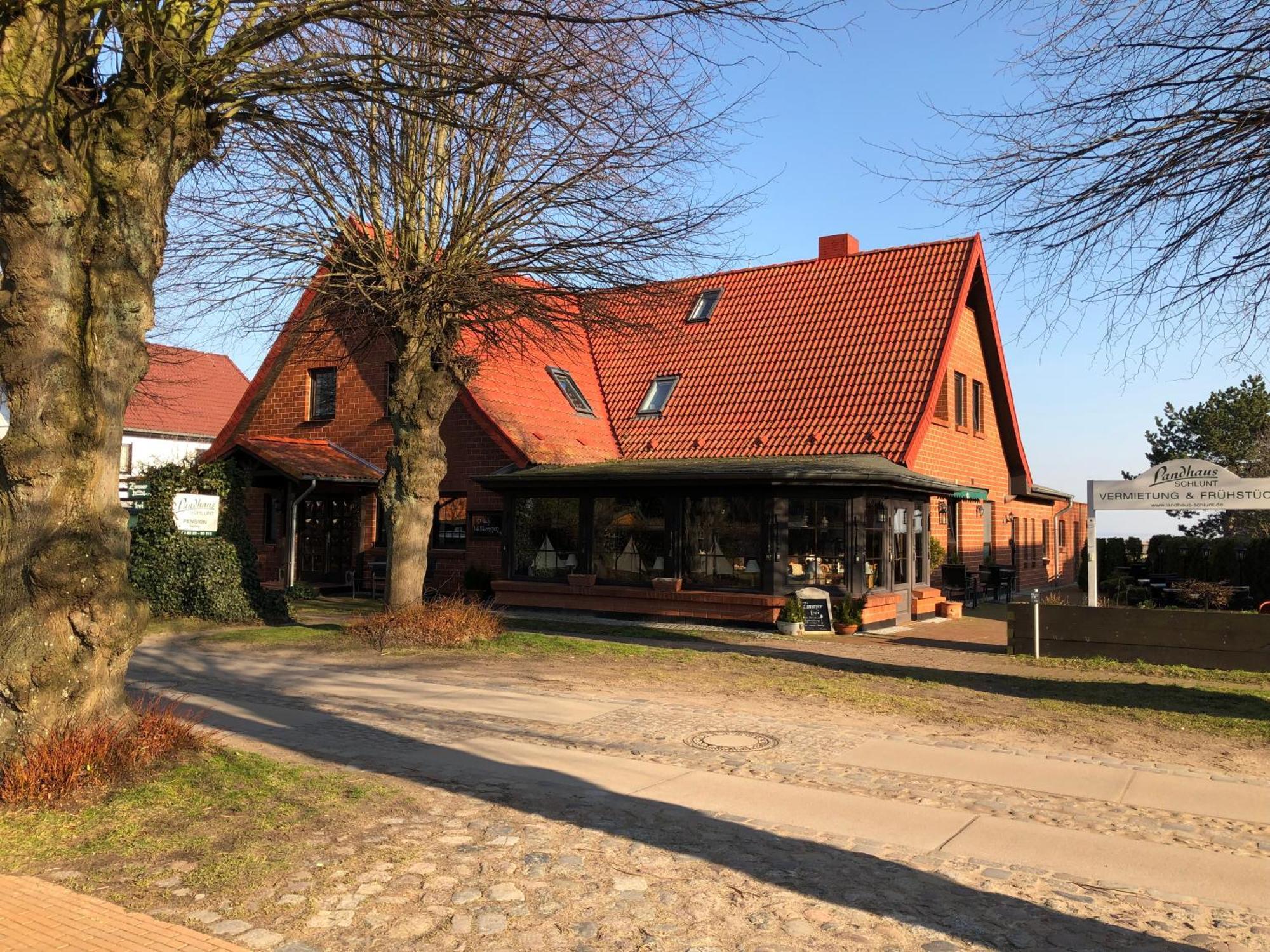 Landhaus Schlunt Wustrow  Ngoại thất bức ảnh