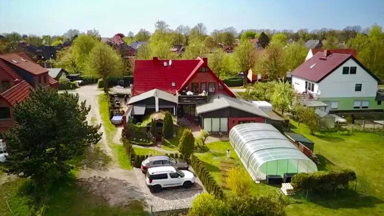 Landhaus Schlunt Wustrow  Phòng bức ảnh